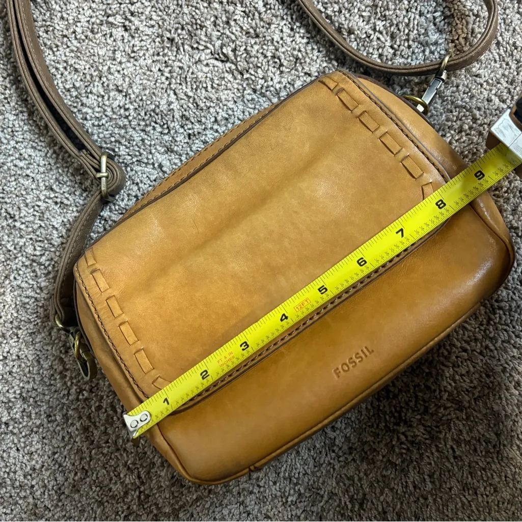 Fossil  Leather Crossbody Bag - Image 11