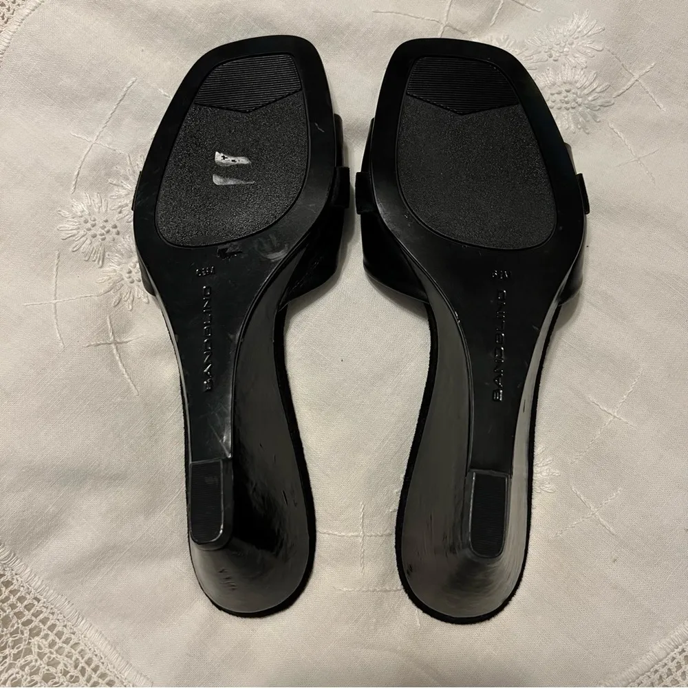 Bandolino Slip On Wedge Heels Sandals Black Leather Women’s Size 6.5 Bow Detail - Image 12