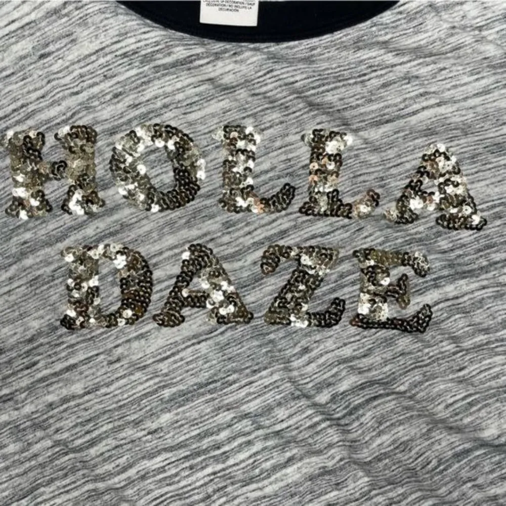 victoria secret Pink “ holla daze “ sequin Christmas t-shirt Heathers Grey large - Image 4