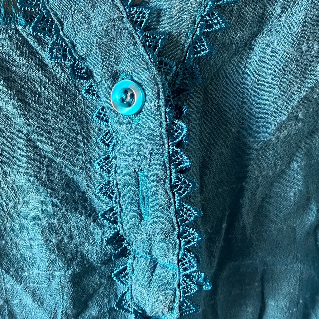 Sweet Wanderer Turquoise Lace Blouse small - Image 8