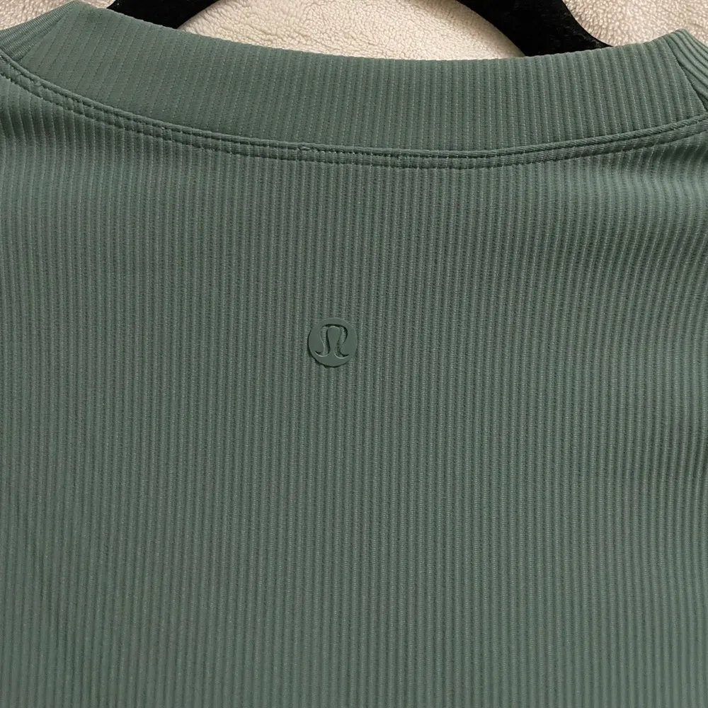 Lululemon NWT Ribbed Long Sleeve Dress Medium Forest Green Luxtreme Size 10 - Image 9
