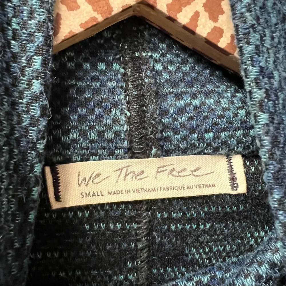 Free People FP We the Free Sunny Days Oversized Knit Sweater Blue Small S - Image 8