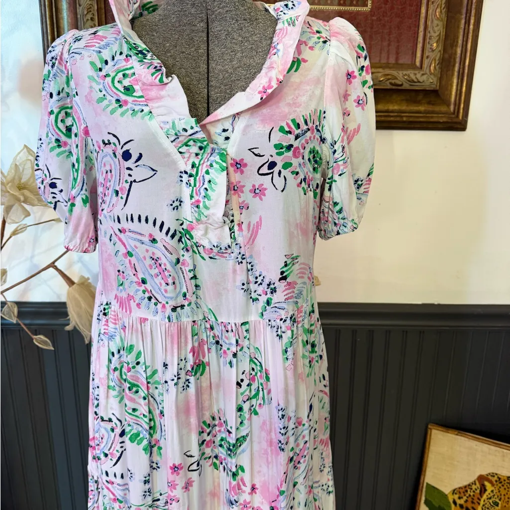Crown & Ivy White & Pink Paisley Ruffle V-Neck Puff Sleeve Maxi Dress Sz S 💚🍄 - Image 2