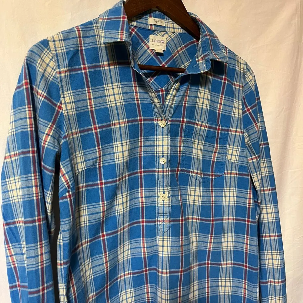 J.‎ CREW Perfect Fit Red White Blue Plaid Cotton Pullover Shirt Top Women's S - Image 3