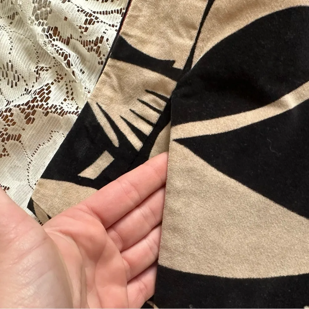 Boden Incredibly Soft Size 12 Skirt - Image 4