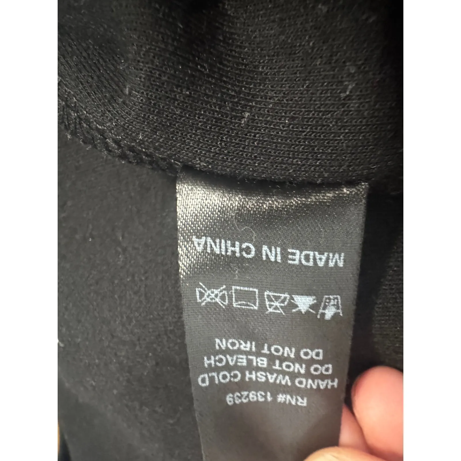 Pomander Place Oversized Collared Pullover Top – Black – XS/S - Image 8