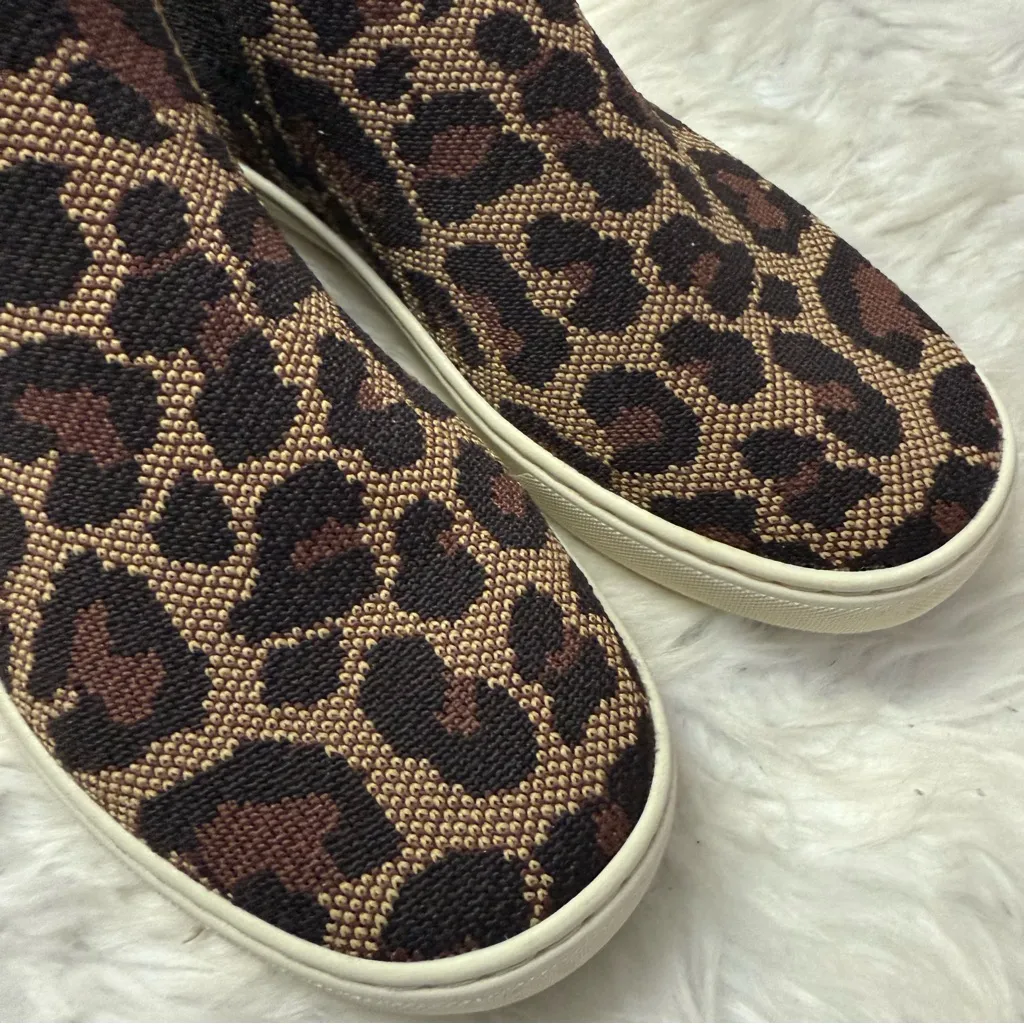 Rothy’s The Chelsea Slip-On Sneaker – Wildcat Cheetah Print – Women’s Size 7 - Image 5