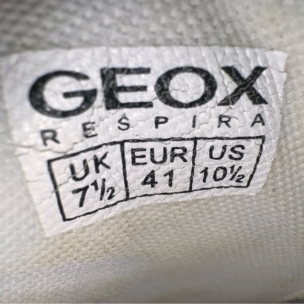 GEOX Respira Women’s Metallic Silver and Gray Wingtip Sneaker Size 10.5/EU 41 - Image 7