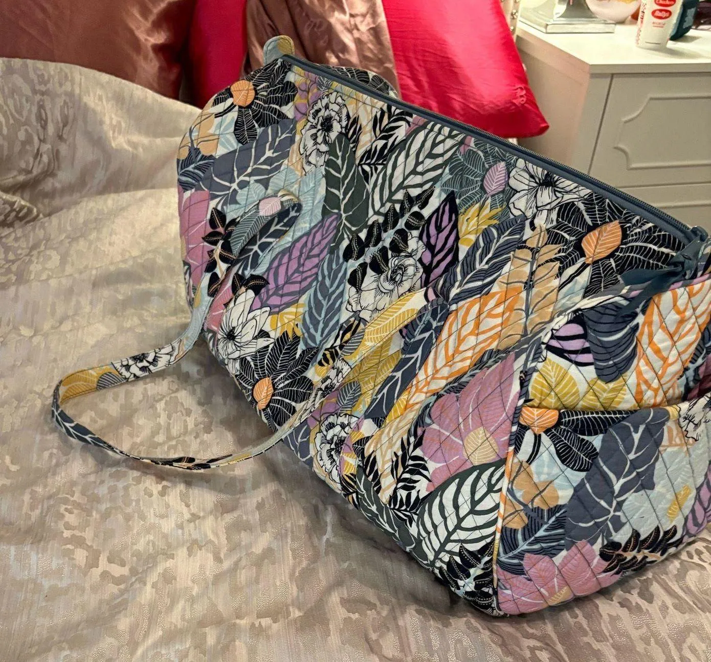 Vera Bradley Duffel Travel Bag XL - Image 4