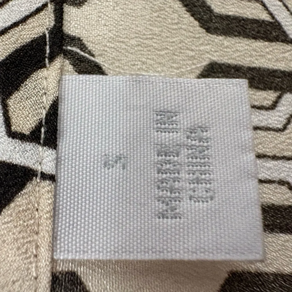 Geometric Patterned Neutral Tone Women's Top with Gold Buttons Sm Brown - Image 3