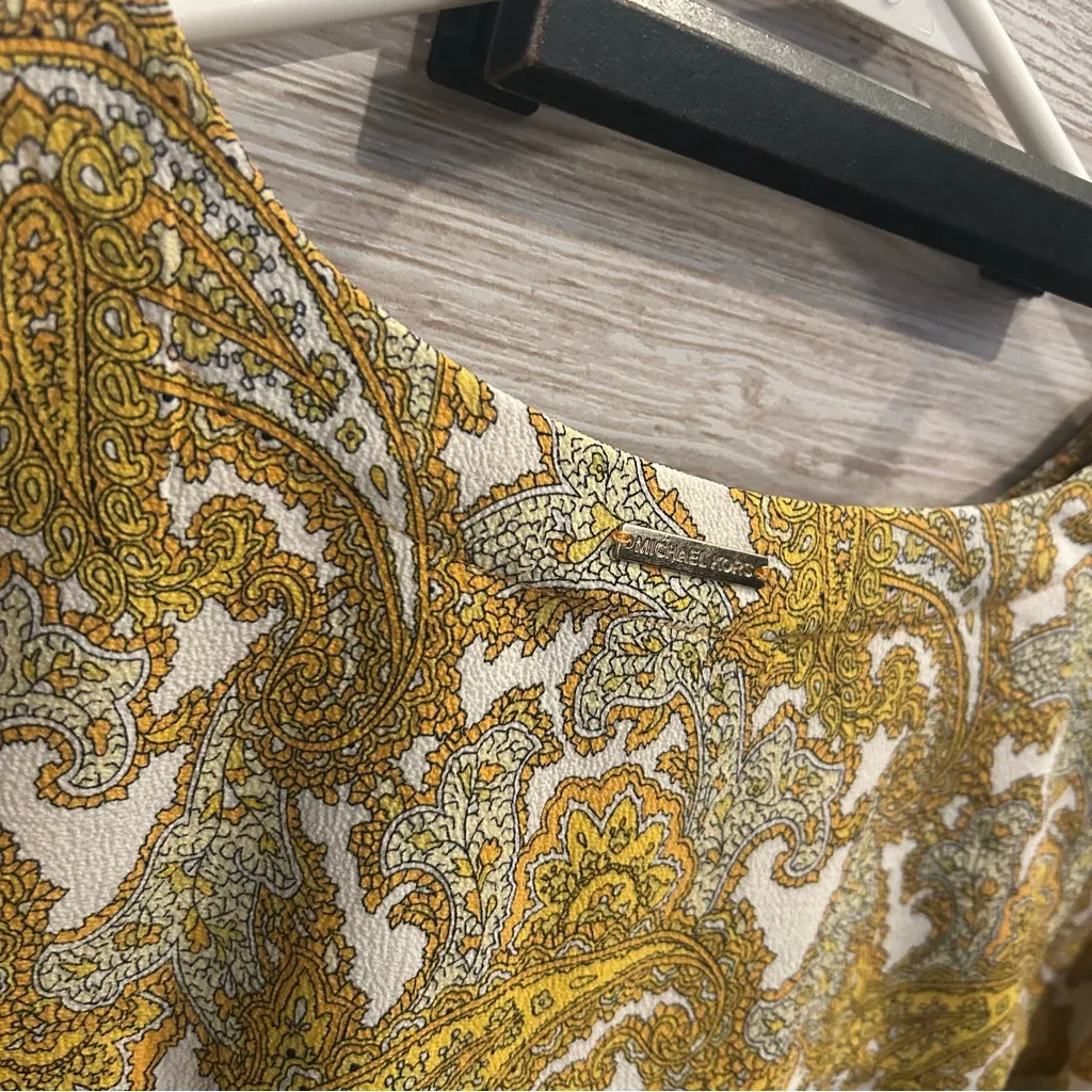 MICHAEL KORS Womens Blouse V Neck Shorts Sleeve Size-Large Color-Yellow &Beige - Image 4