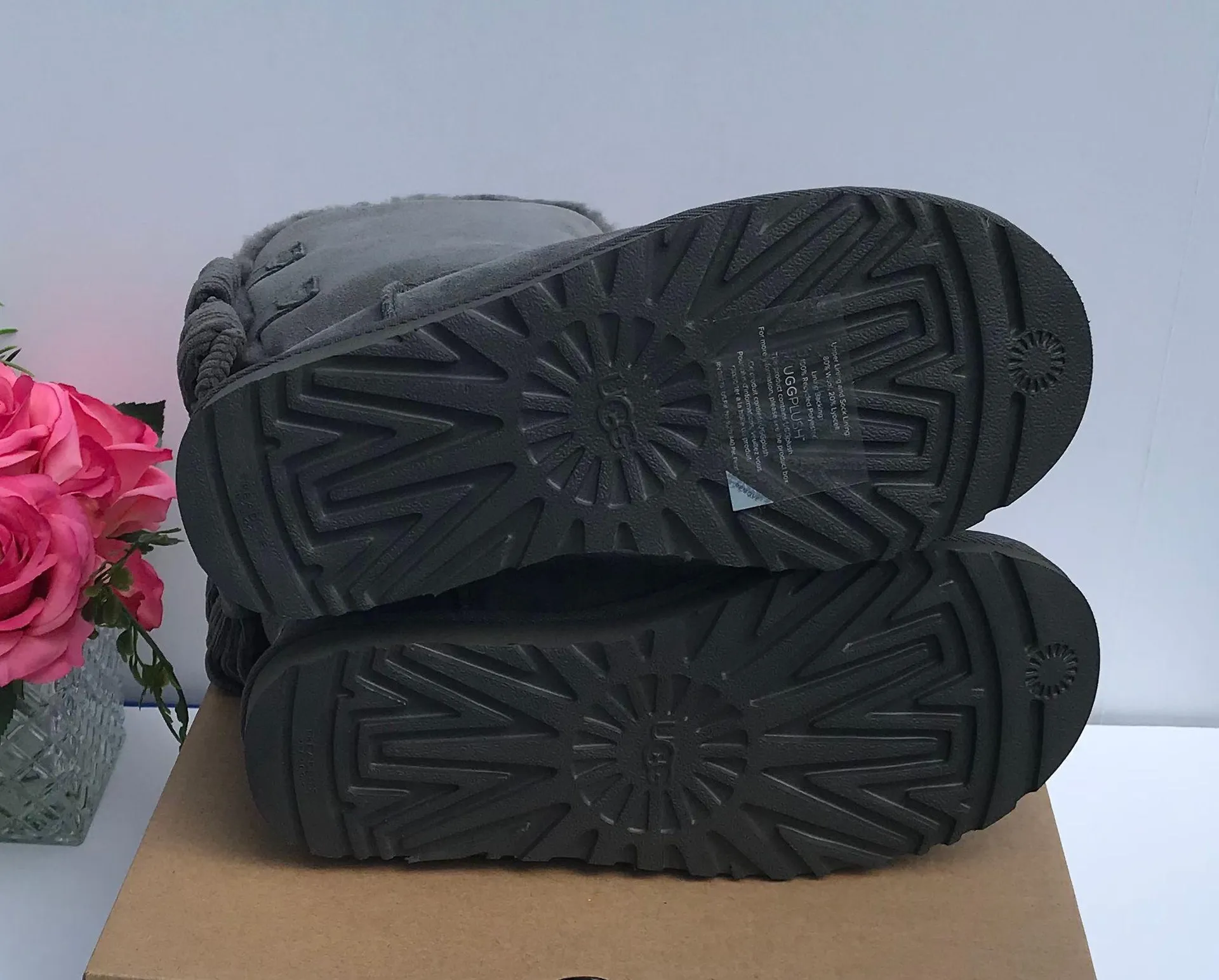 Bailey Bow Corduroy Bow - Image 7