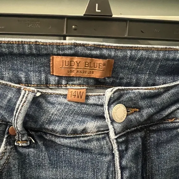 Judy Blue blue jeans - Image 2
