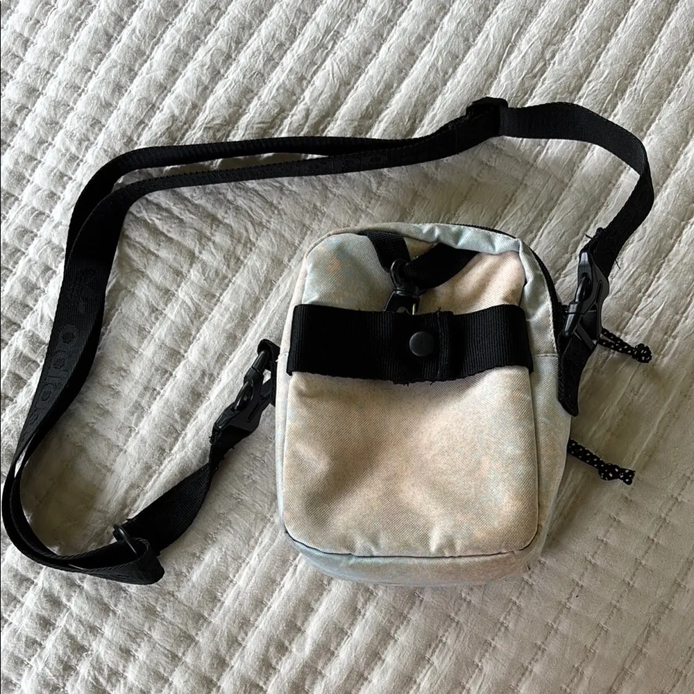 adidas Originals utility festival 2.0 crossbody bag in multi - Image 5