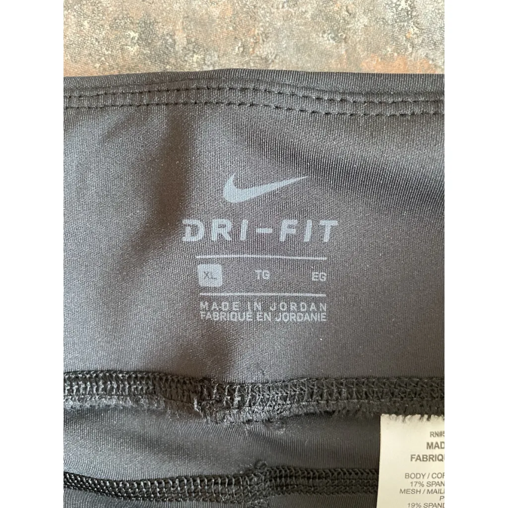NWT Women's Nike Dri-Fit Running Tight Fit Workout Tights XL Black - Image 5