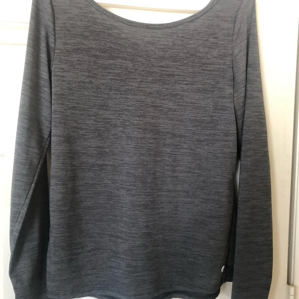 Apana Long Sleeve Strappy Back Top Gray M - Image 6