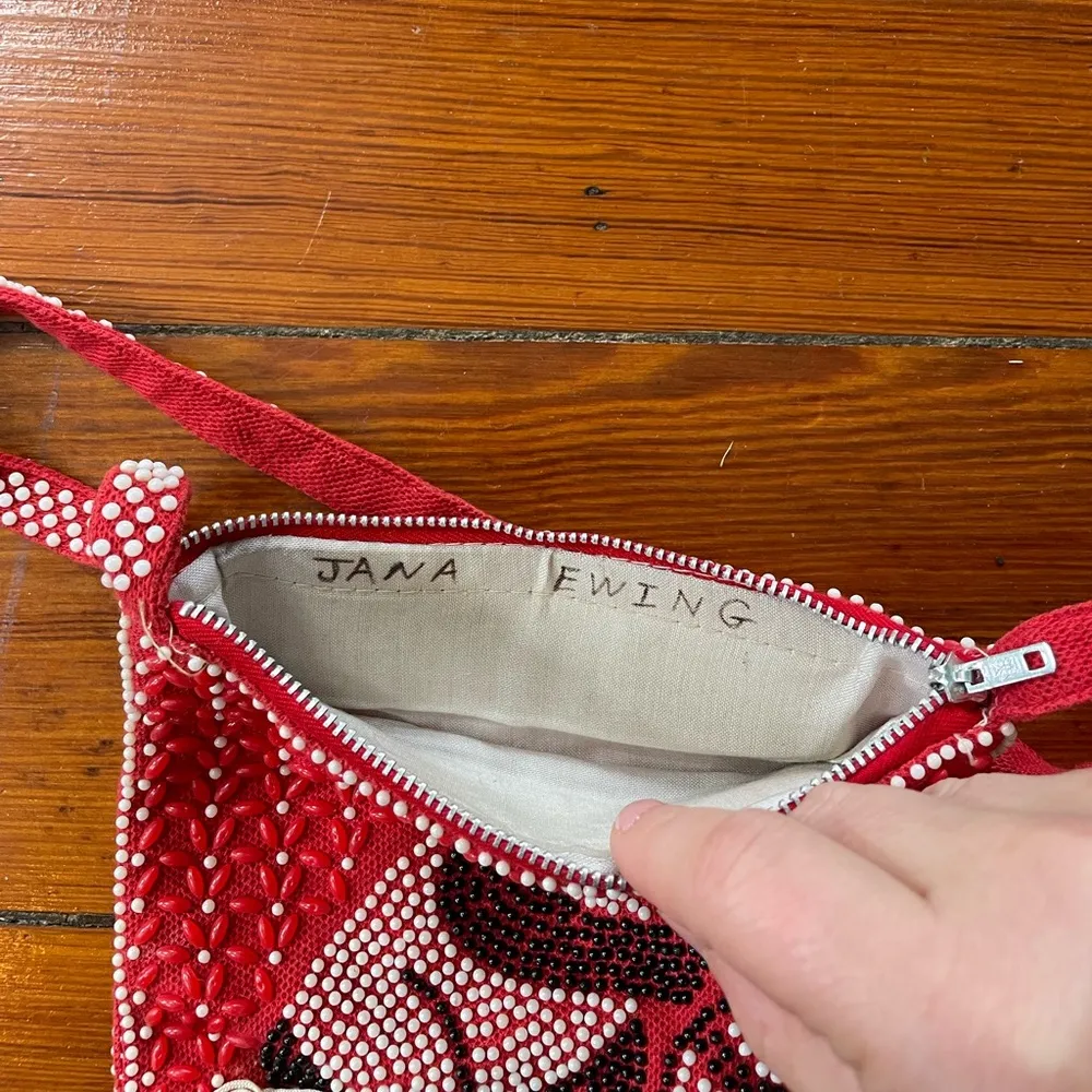 Adorable Vintage Chinese Beaded Panda Bag – Red with Fringe Detail - Image 8