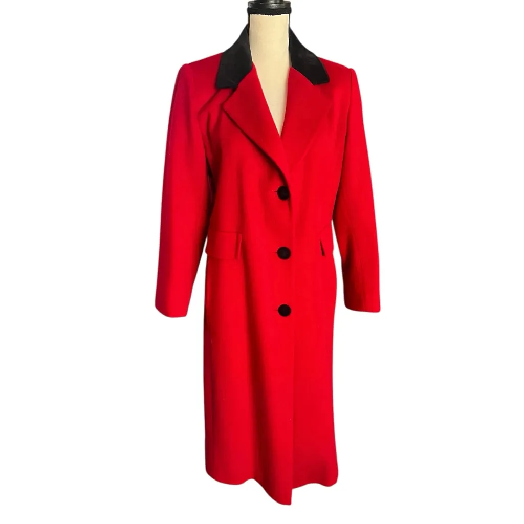 VTG. MDP Mario De Pinto Red 100% Wool with Black Velevt Collar. SZ.L. Size L - Image 2