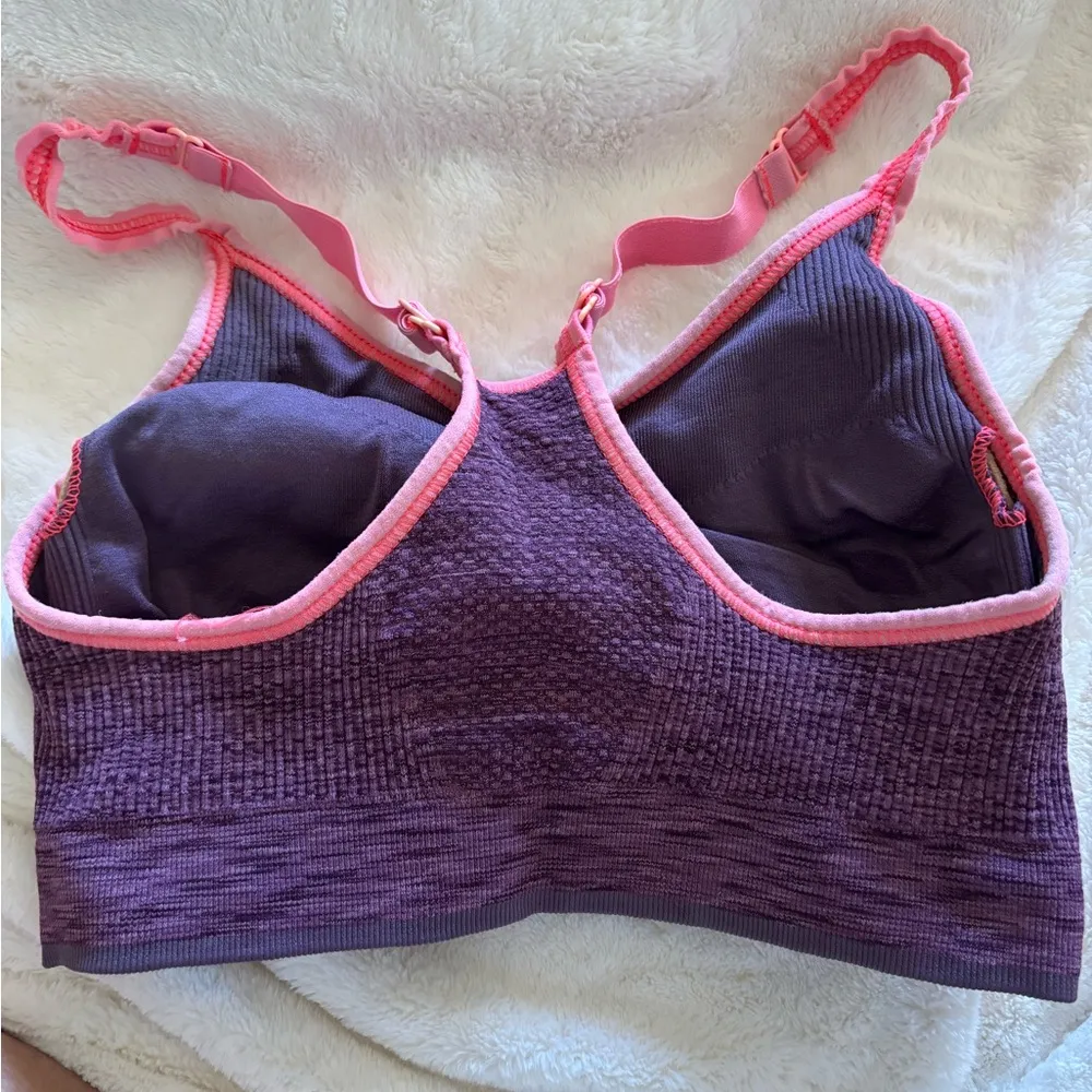 Old Navy Purple and Pink Supportive Bra with Adjustable Straps - Image 2