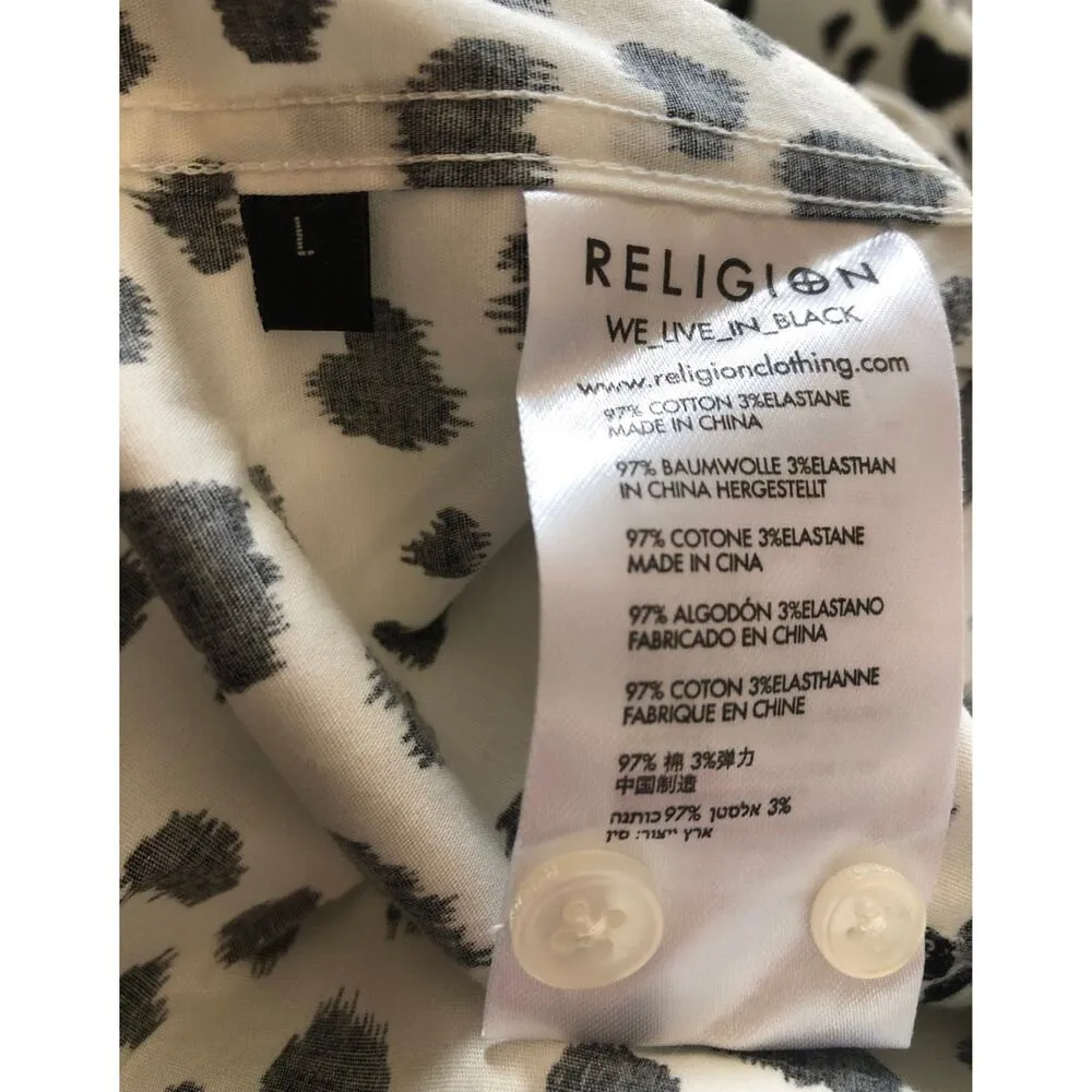 Religion, we live in black,  Black & white shirt NWOT size large - Image 9