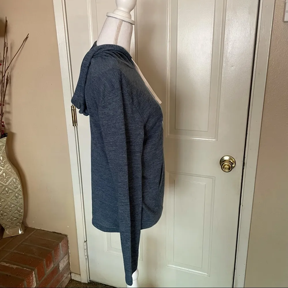 Hurley Juniors’ Graphic Print Hoodie - Image 4