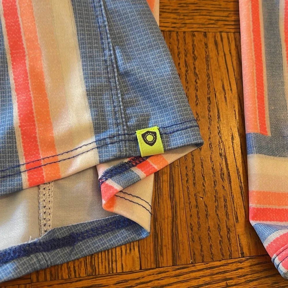 Lucky In Love UV protection long sleeve pullover size M - Image 2