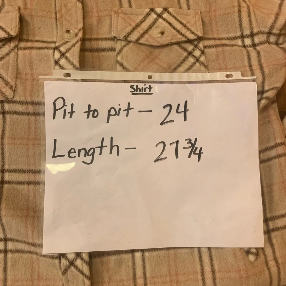 LE LIS NWOT jacket shacket women’s medium beige brown white light red plaid - Image 3