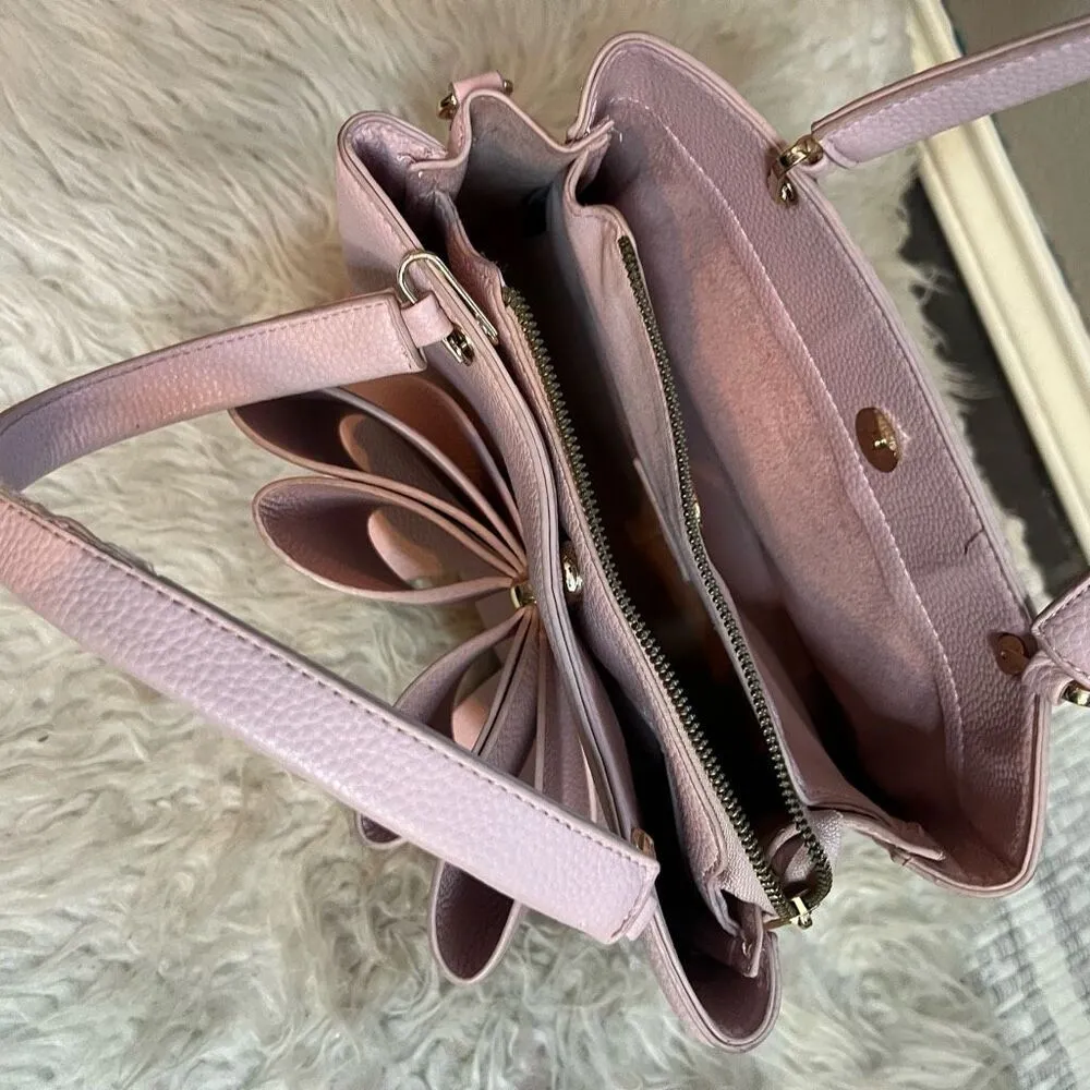 Grossi pink / blush big bow statement bag / purse Pink - Image 2