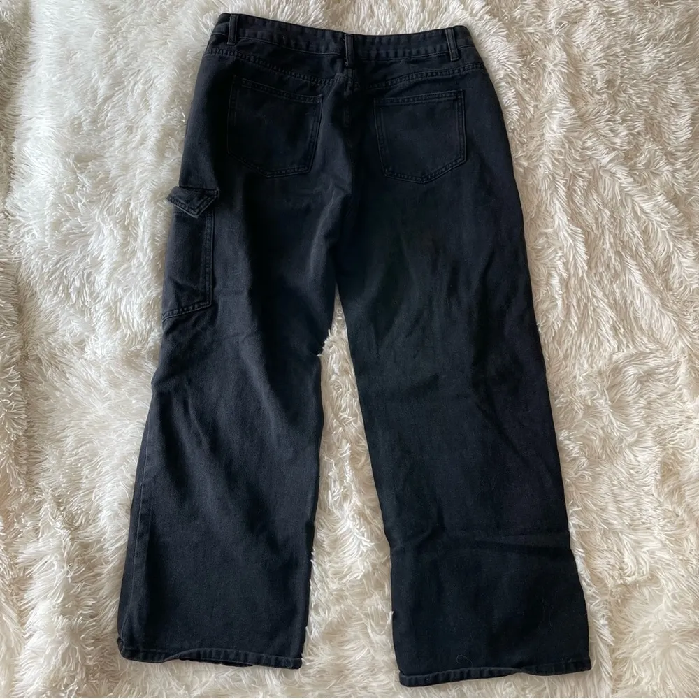 Black high rise bow cargo jeans Size 30 - Image 2