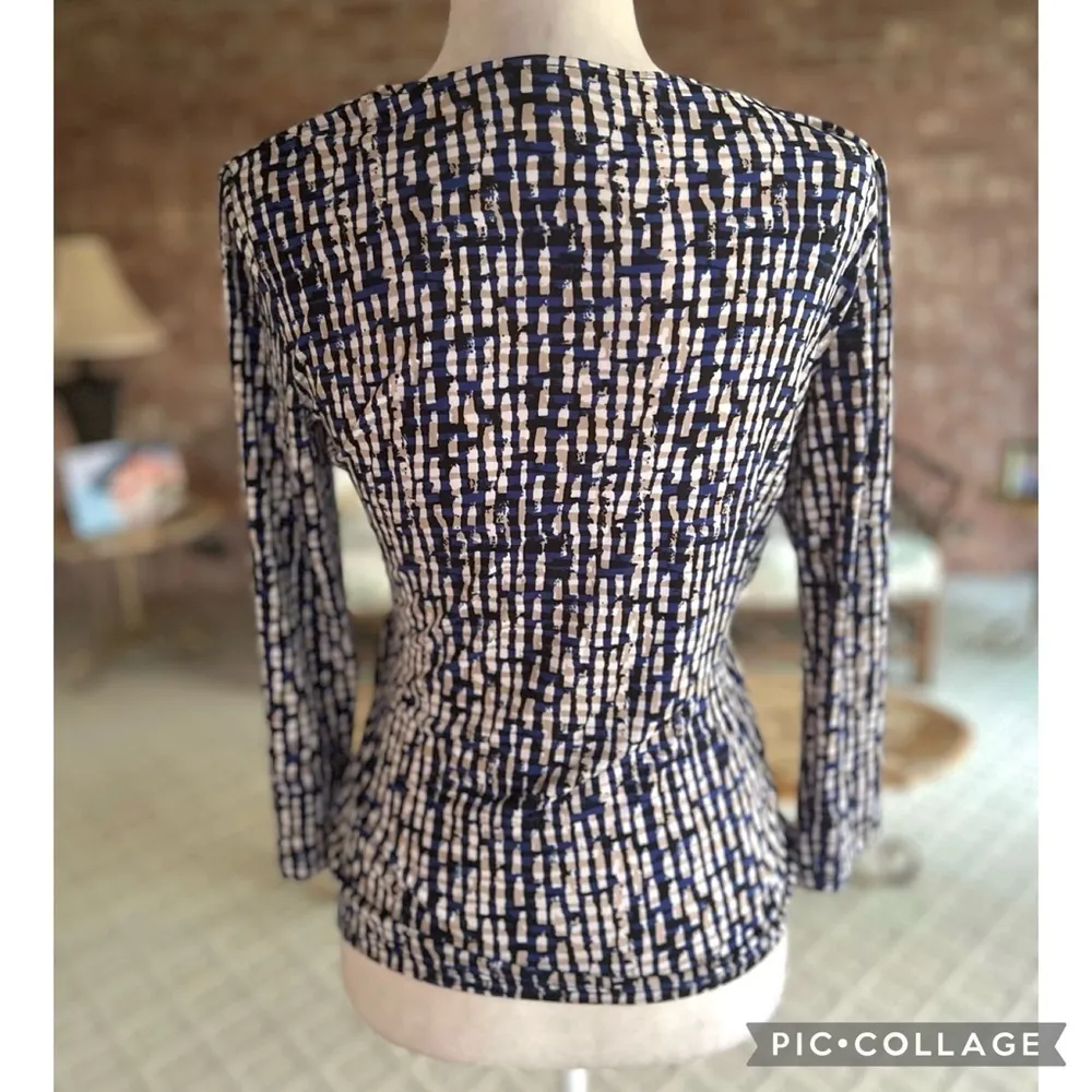 Evan Picone Top Blue Faux Wrap Long Sleeve XS Stretch Knit Dressy Tie Waist Geo - Image 11