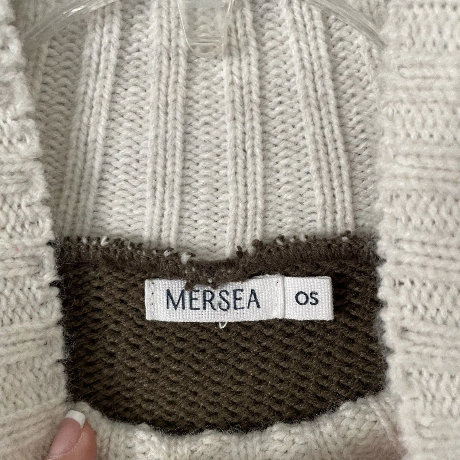 Mersea One Size Fits Most Lisbon Traveler Dolman Sleeve Sweater Side Slits - Image 4