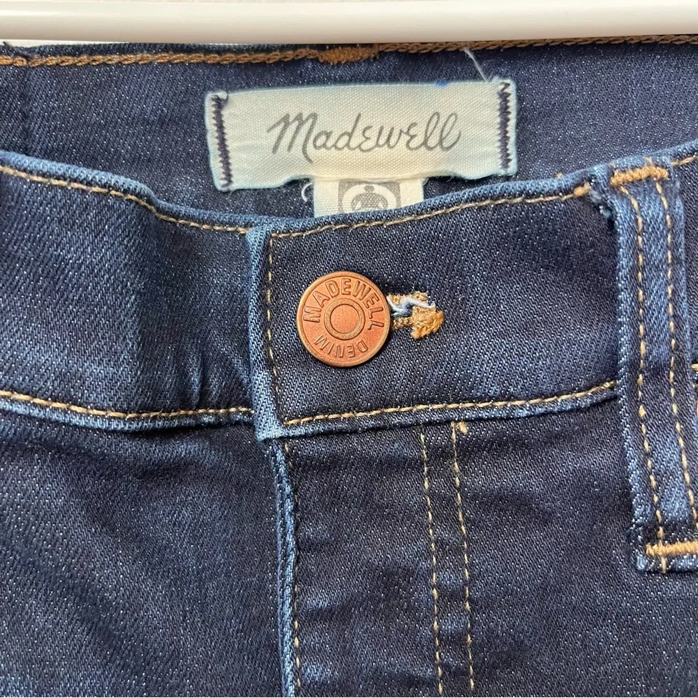 Madewell 9” Mid-Rise Skinny Jeans Women's Size 26 Dark Wash - Image 5