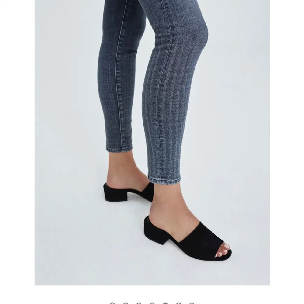 NWT AG Jeans, Skinny Gray Ombré Plaid Ankle, Size 29‎ - Image 7