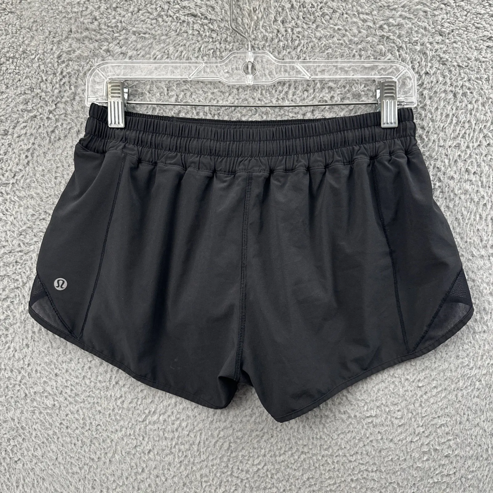 Lululemon Hotty‎ Hot Shorts Low Rise Black Athletic Running Gym Women's 8 - Image 4