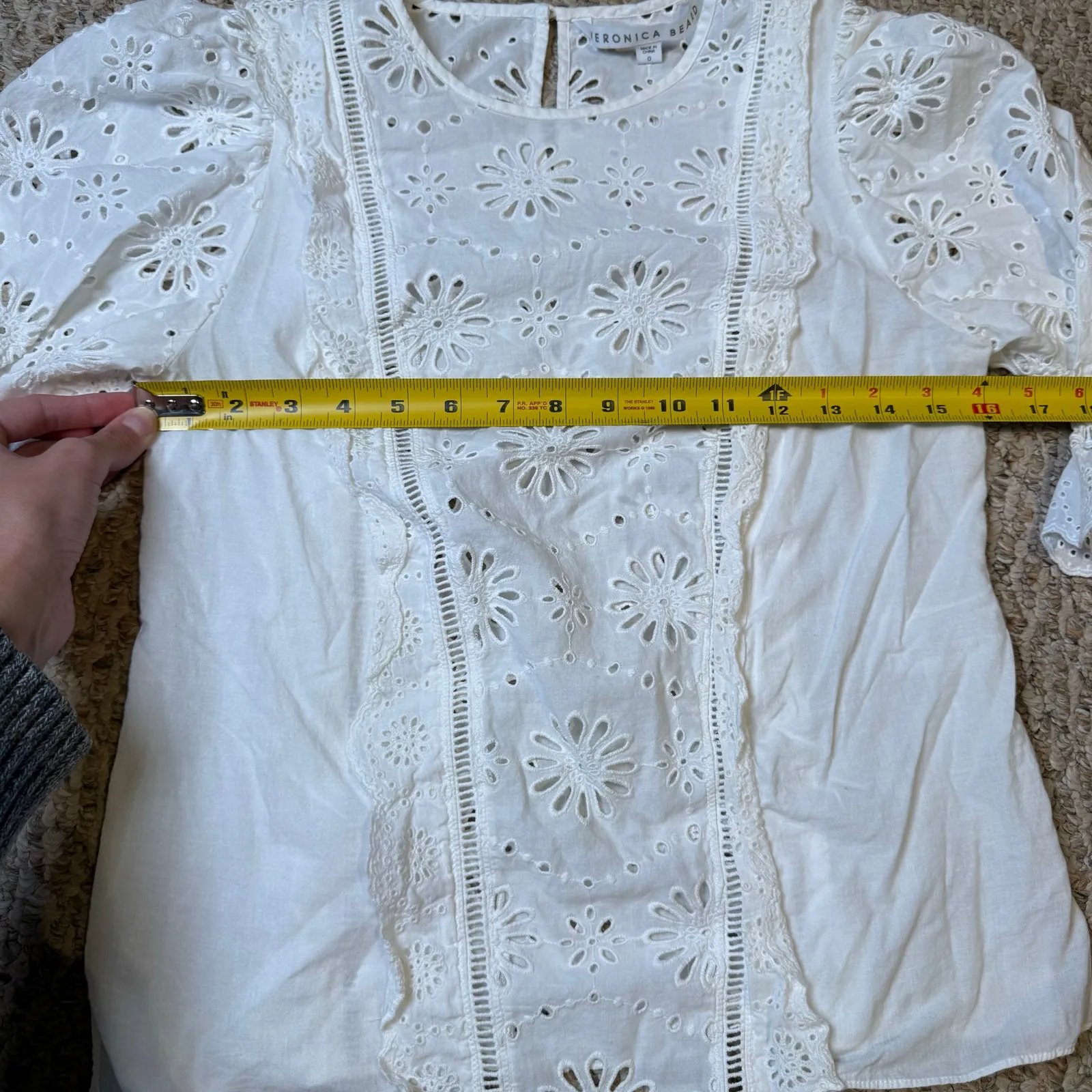 Veronica Beard Eyelet Lace Pattern Cream Ivory Bateau Neckline Blouse Boho Sz 0 - Image 5