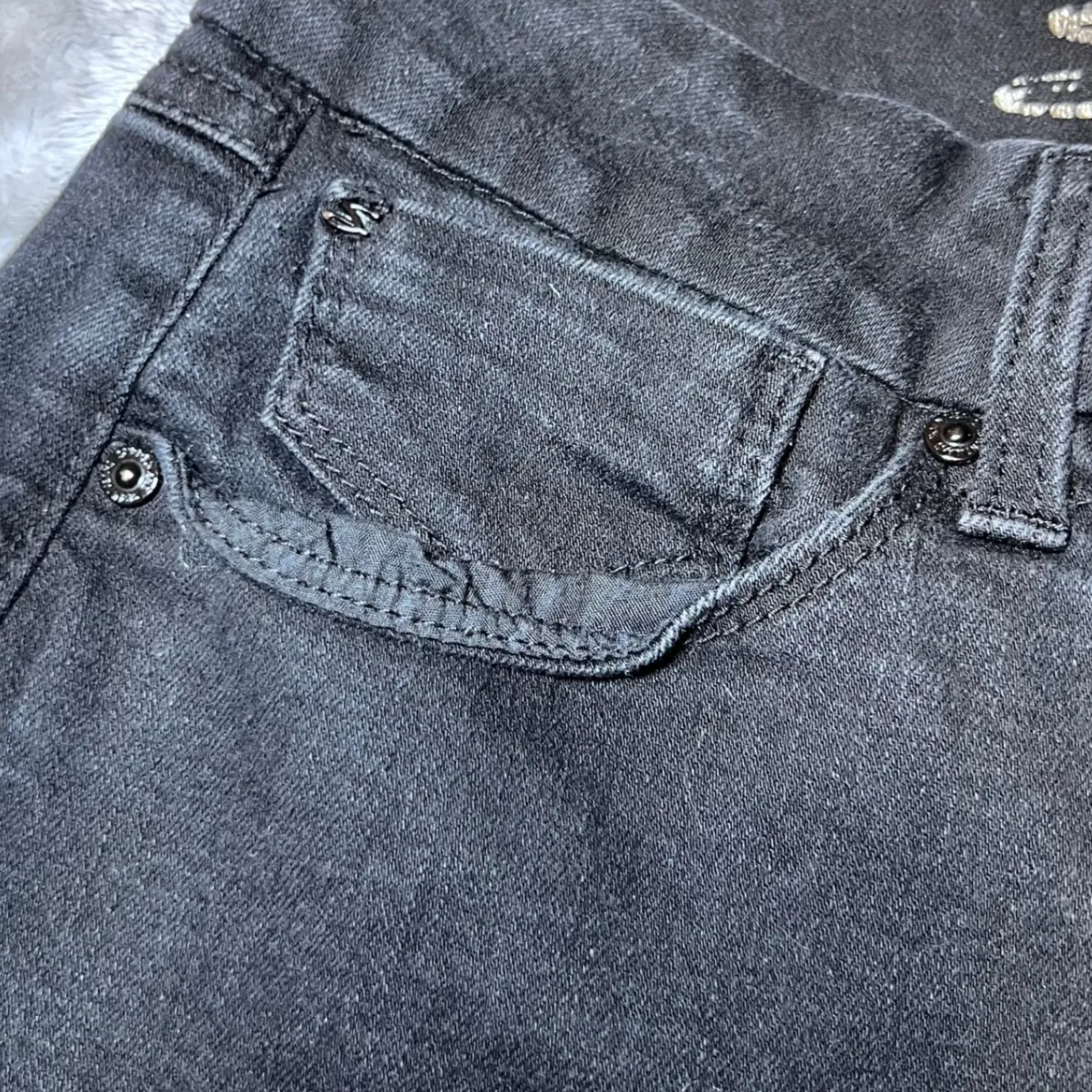 Seven7 TummyLess High Rise Skinny Jeans Womens 6 Black Denim Stylish Comfortable - Image 13