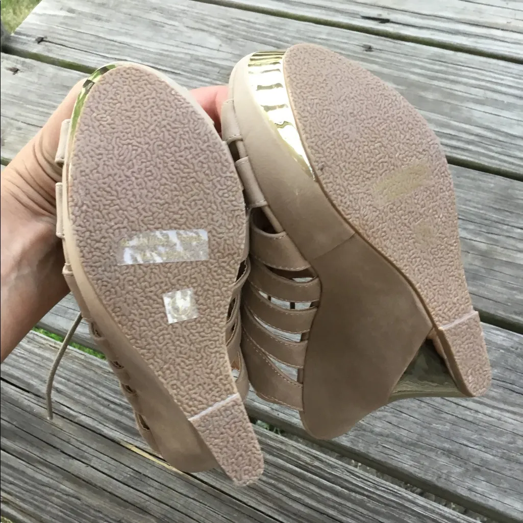 Modern platforms so cute👡 - Image 4