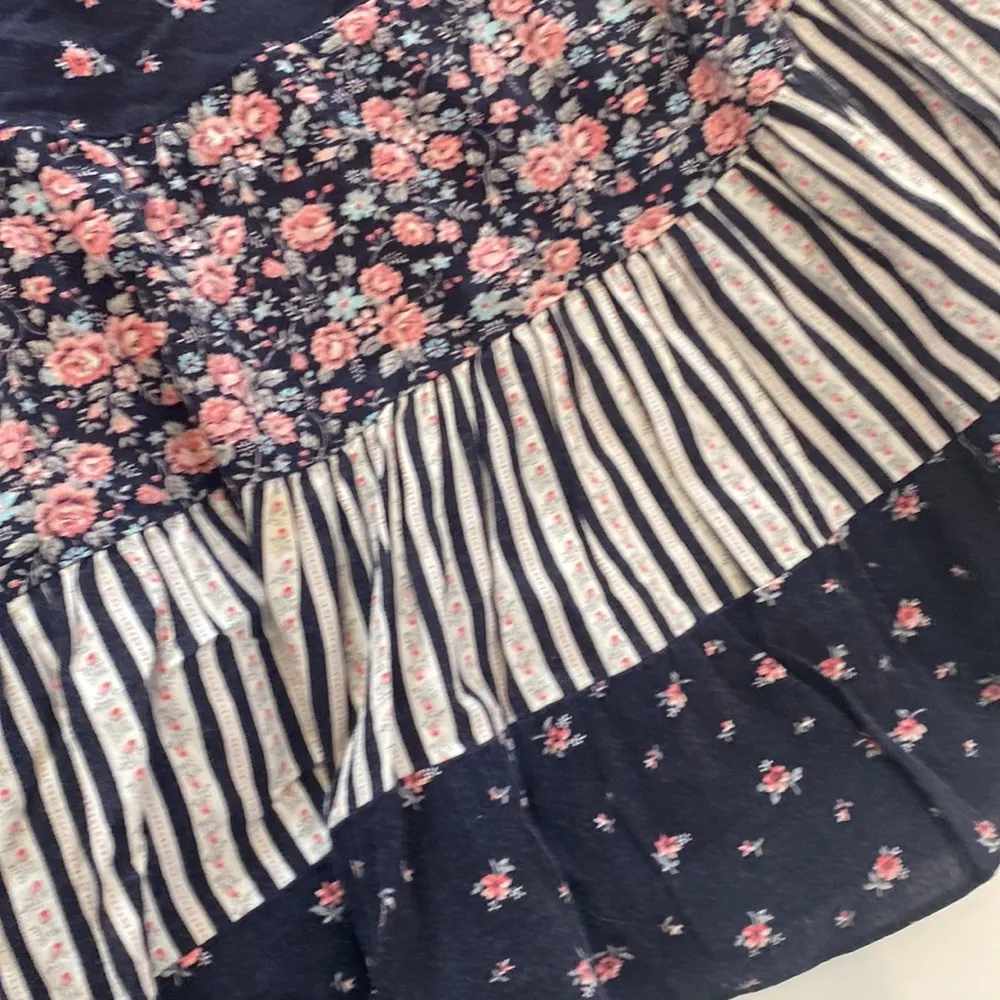 Vintage Floral Dress Asymmetrical Tiered Hem EUC Sz M Cottage Core Grannycore Size M - Image 11