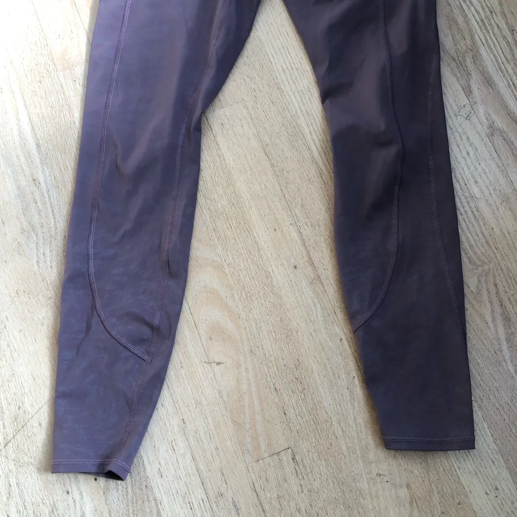 ATHLETA RAINIER REFLECTIVE PRINTED TIGHT WOMENS SIZE S - Image 5