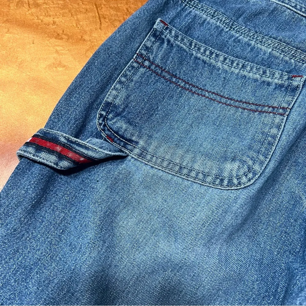 Vintage Y2K Tommy Hilfiger Distressed Cargo Jeans raw hem size 3 Juniors - Image 11
