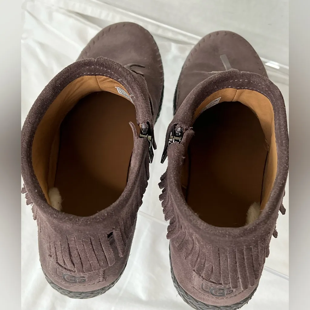 UGG  Kennadi Taupe/Gray Suede Fringe Booties, Women’s 9 - Image 3