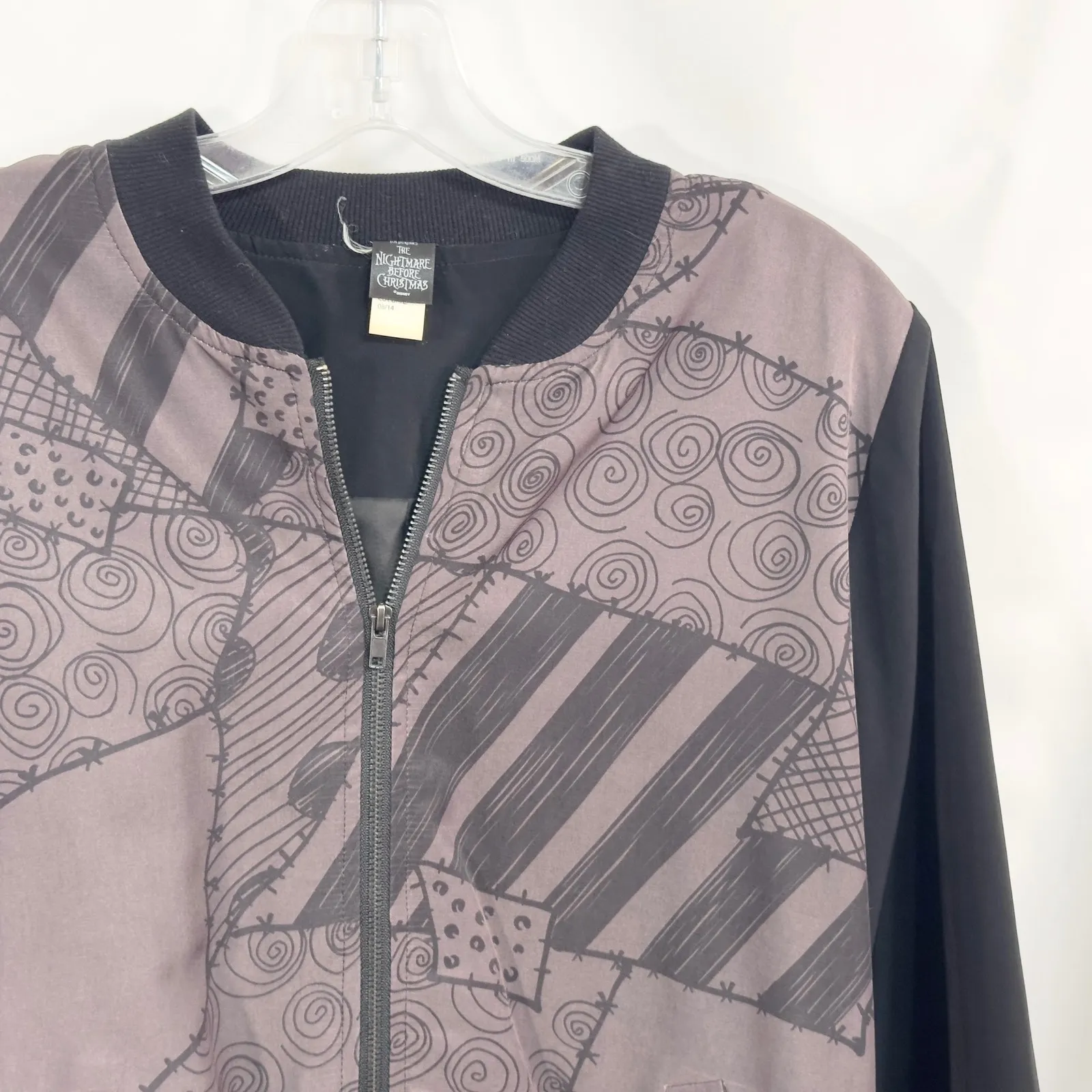 Nightmare Before Christmas Bomber Jacket Medium Halloween Zip Up Black 1676‎ - Image 10