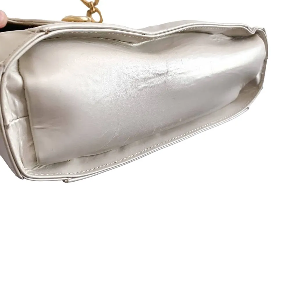 Stuart Weitzman Boxy Pearl Flat and Chain Crossbody Bag Purse White Gold Small - Image 6