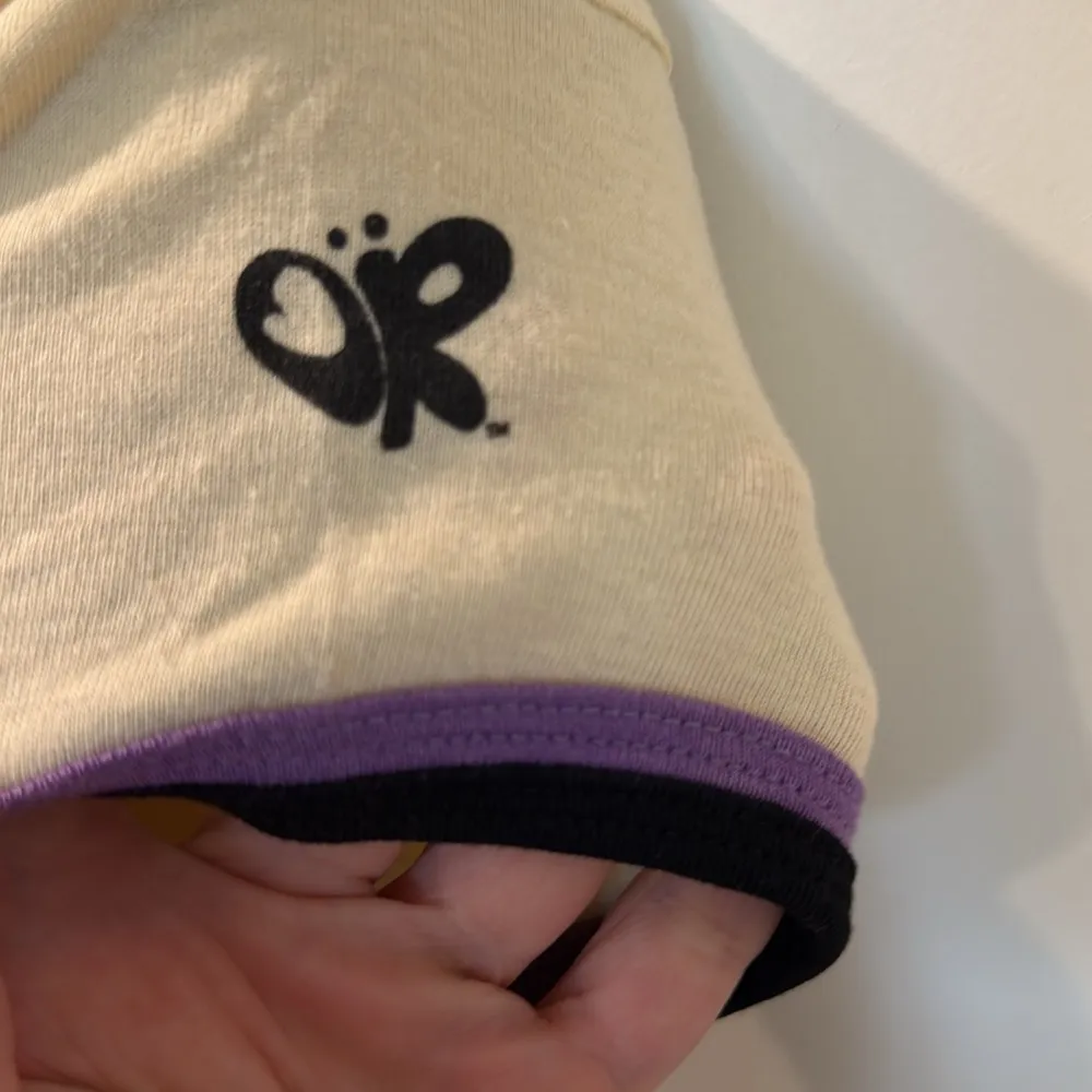 Olivia Rodrigo GUTS Tour Shirt Size medium Purple - Image 2