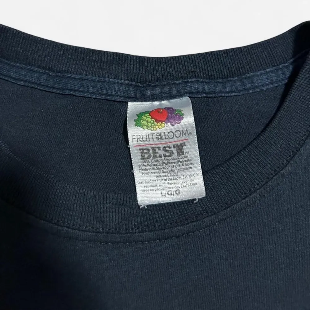 Marvel Superhero Graphic Tee – Size Large - Image 4