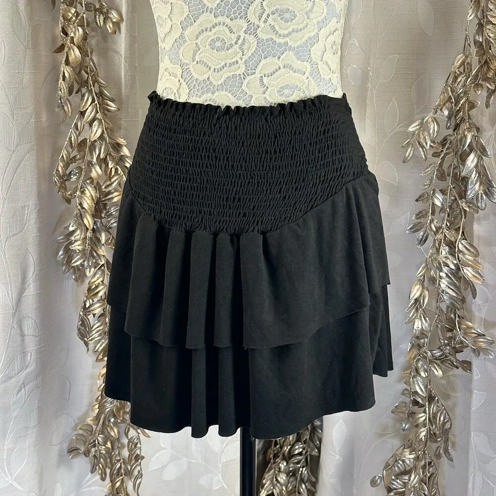 GeeGee Black Smocked Tiered Mini‎ Skirt Faux Suede Sz S Cowgirl Aesthetic - Image 2