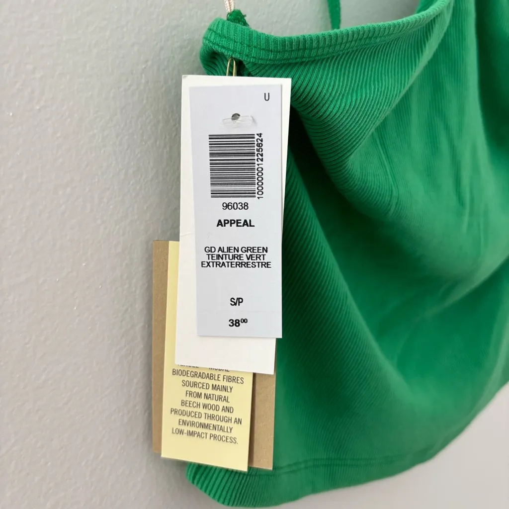 aritzia green wilfred free appeal tank - Image 3