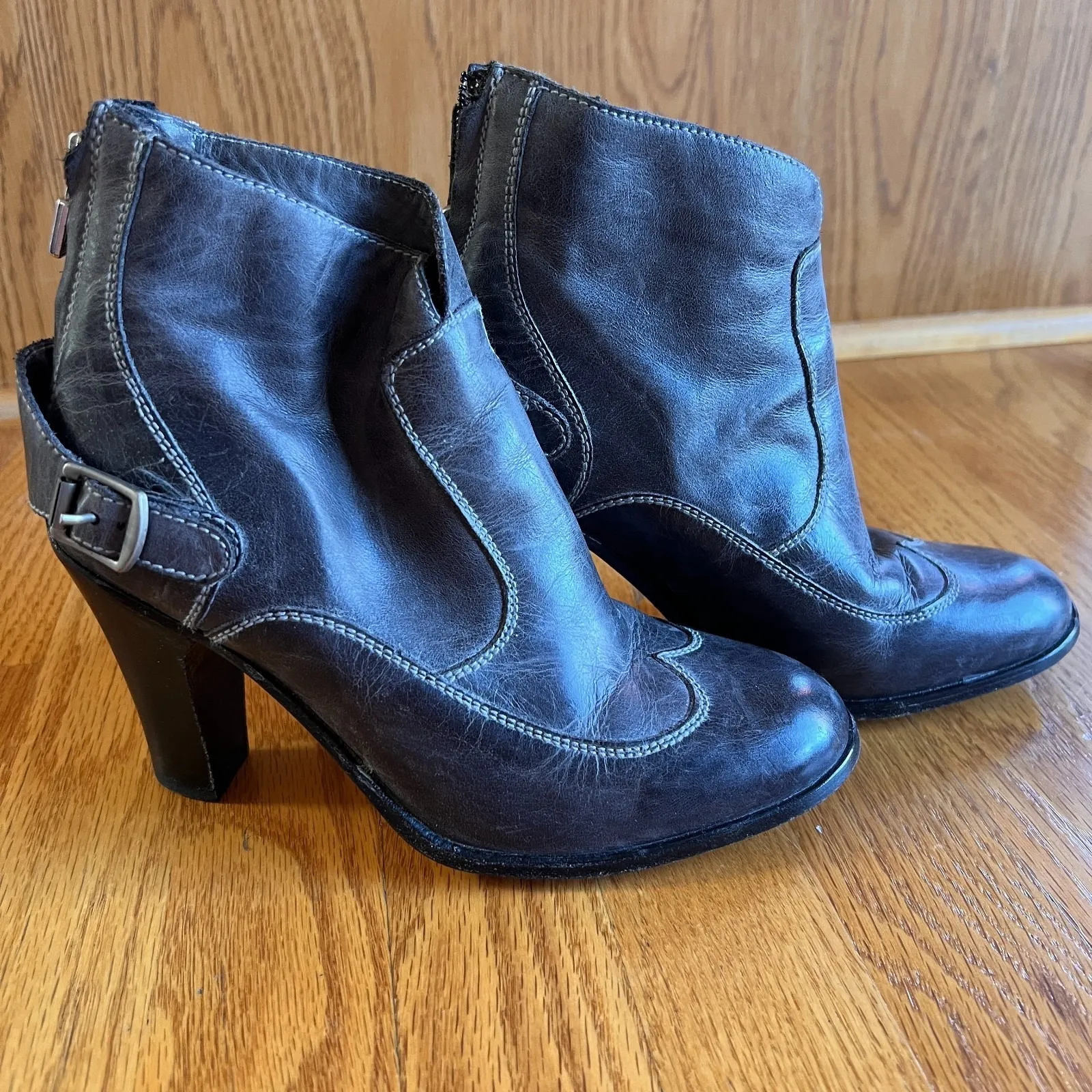 BED STU Womens Leather Ankle Boots Gray Size 36 Y2K Menswear Indie Buckle Heel - Image 3