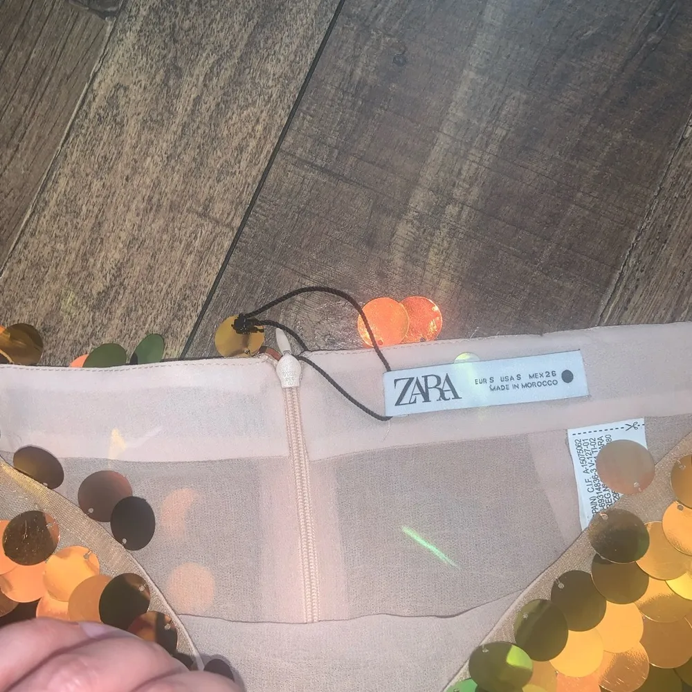 Zara sequin duo chrome disco mod party mini skirt bloggers fav fall casual  $98 - Image 4