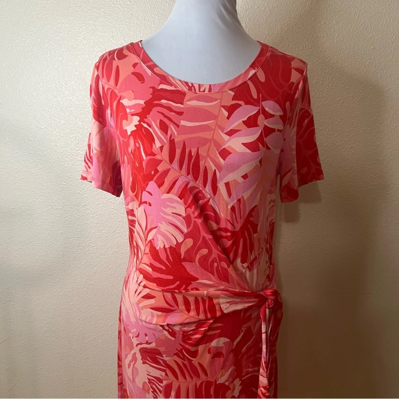 Chico’s Red Tropical Side Tie Short Sleeve Tee Shirt Dress 1 / US8-10 - Image 3